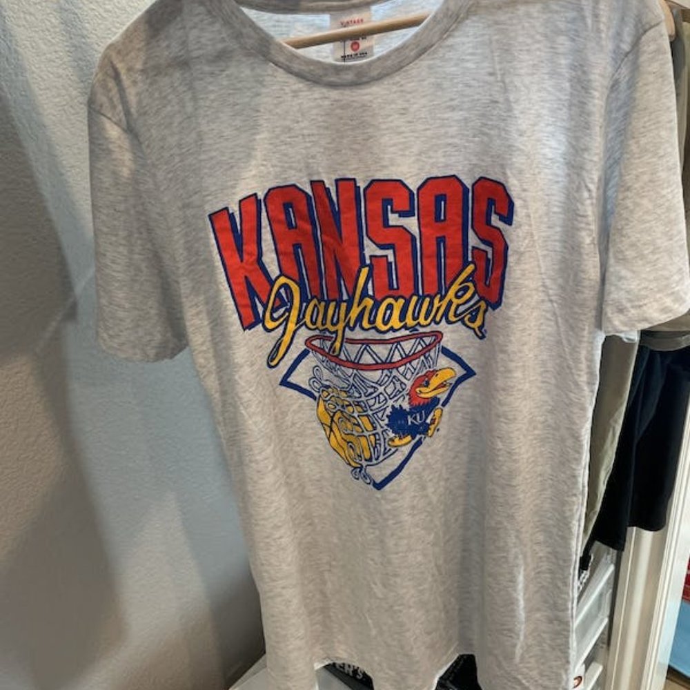 Kansas Jayhawks Sz Medium (brand )t Shirtwq62